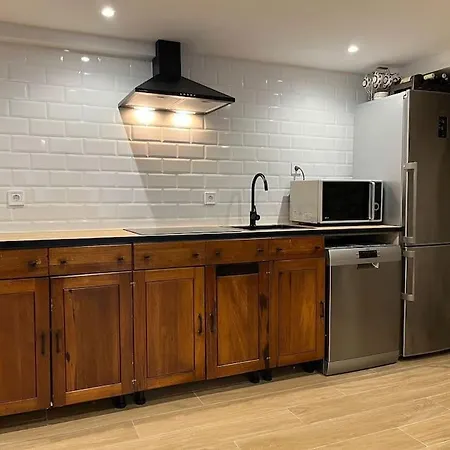 Feriehus Cardil En La Entrada Del Parque Cabarceno *