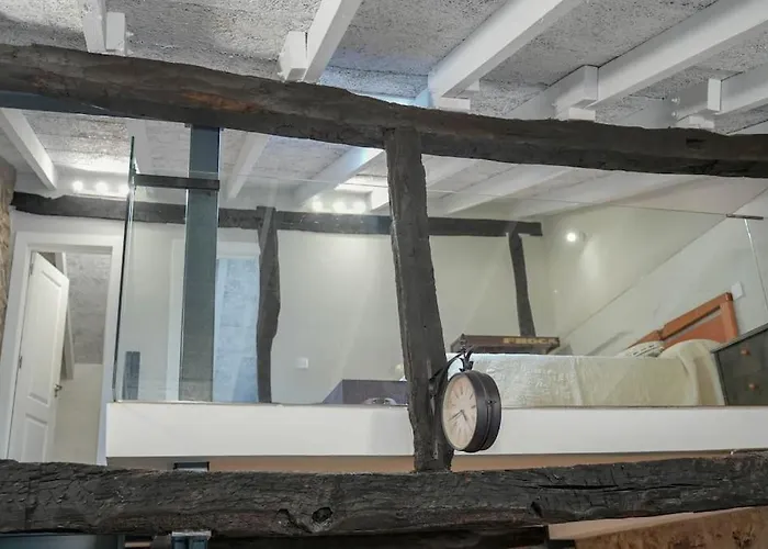 Cardil En La Entrada Del Parque Cabarceno