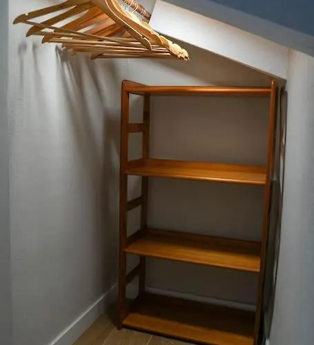 Cardil En La Entrada Del Parque Cabarceno *